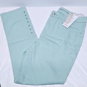 Chicos So Slimming Button Hem Seamist Green Teal Girlfriend Ankle Jeans US 8 NWT